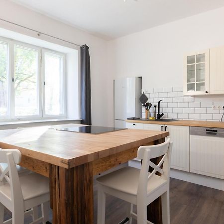 Urige Wohnung Mit Zwei Betten Und Genialer Kueche Mugeln Bagian luar foto